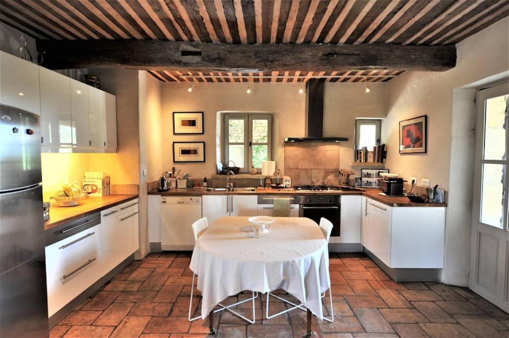In Gordes, Facing The Entire Luberon Park A Beautiful 5 Bedrooms House 외부 사진
